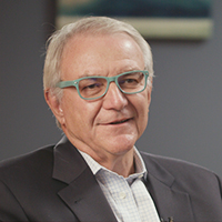 Tom Madden headshot